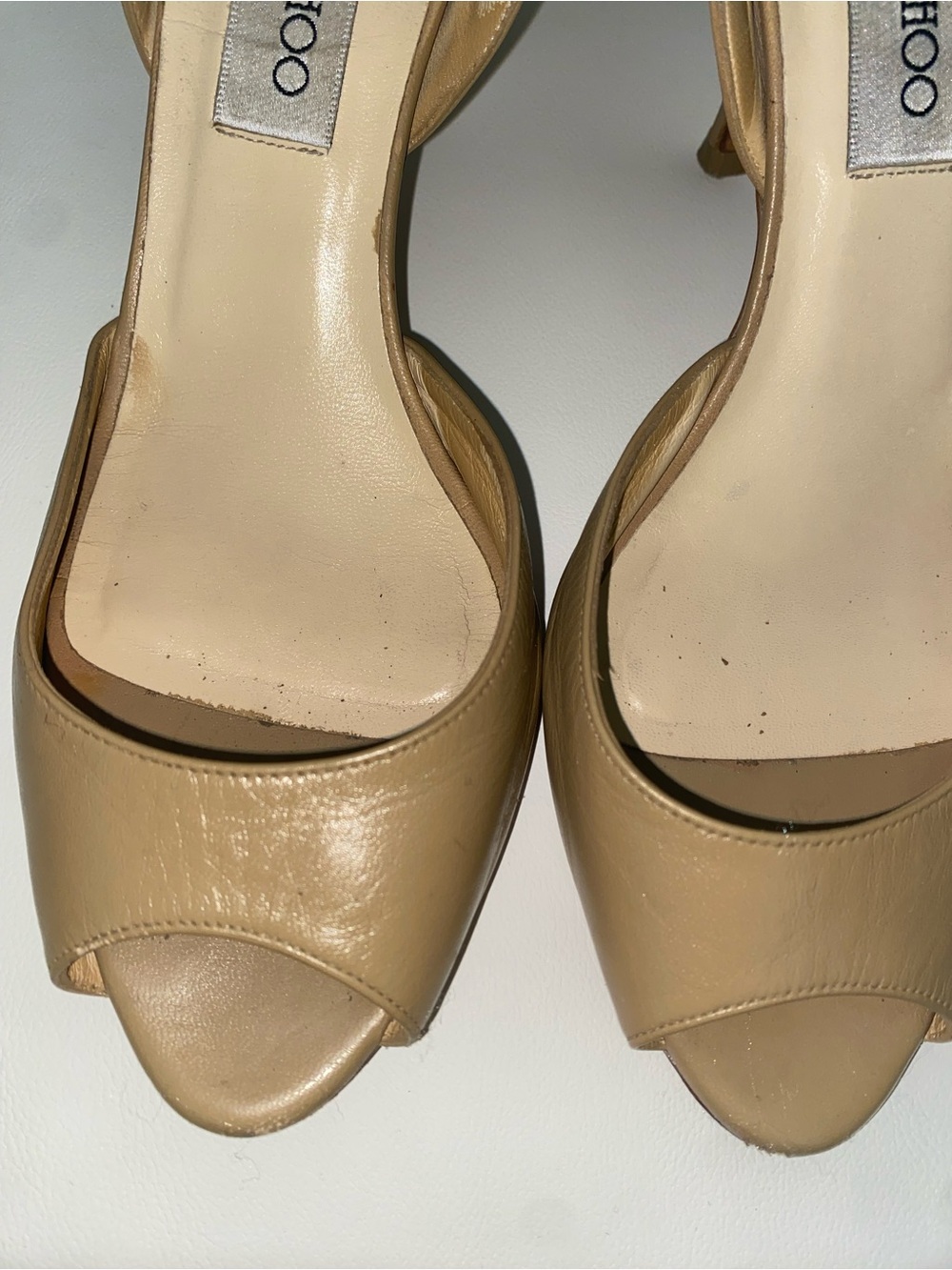 Jimmy Choo Logan Beige Leather Peep-Toe Pumps Sz 36.5/6.5 DAMAGED HEEL PROJECT - Picture 4 of 14